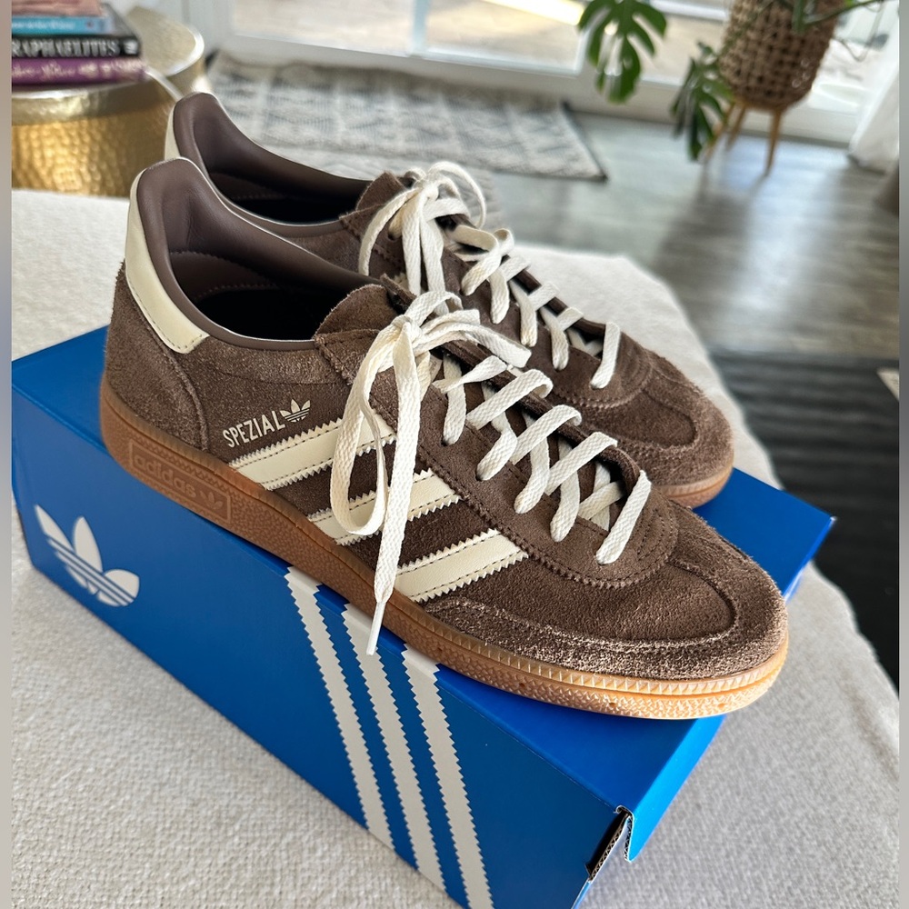 Adidas Spezial Suede sneakers